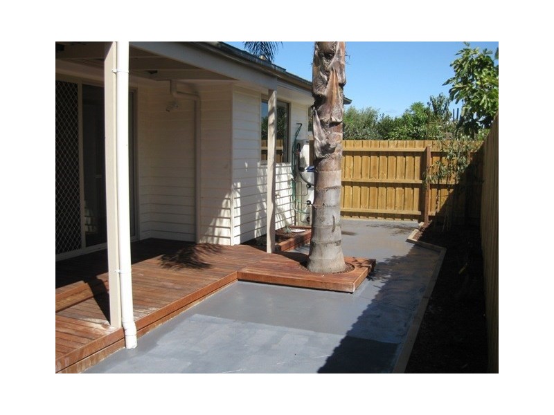 2/37 WILLESDEN Road, Hughesdale VIC 3166