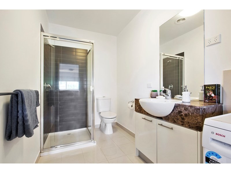 9/21 Lillimur Road, Ormond VIC 3204