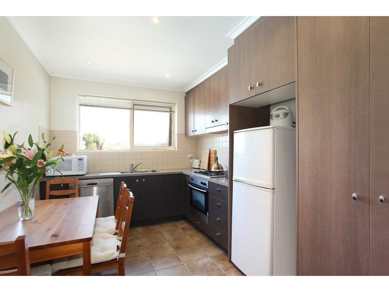 3/219 Neerim Road, Carnegie VIC 3163