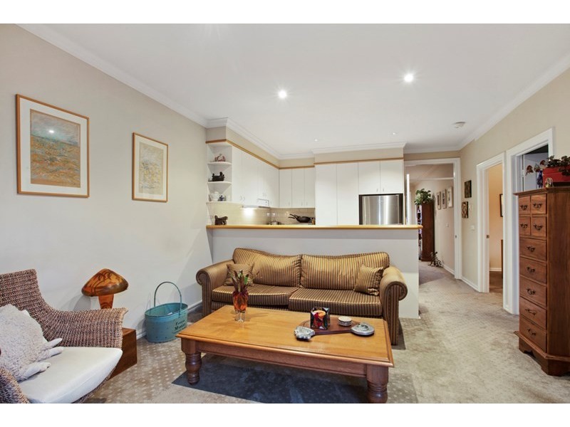 4b Swindon Road, Hughesdale VIC 3166