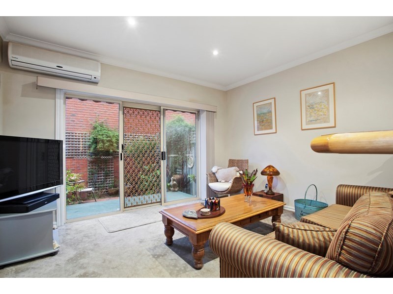 4b Swindon Road, Hughesdale VIC 3166