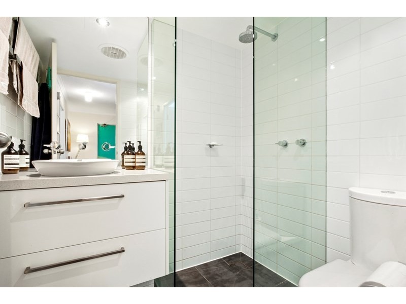 13/5 Warley Road, Malvern East VIC 3145