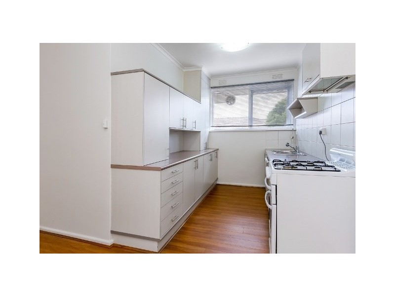 7/14 Kokaribb Road, Carnegie VIC 3163