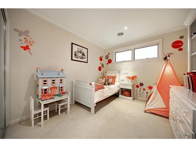 99 Oakleigh Road, Carnegie VIC 3163