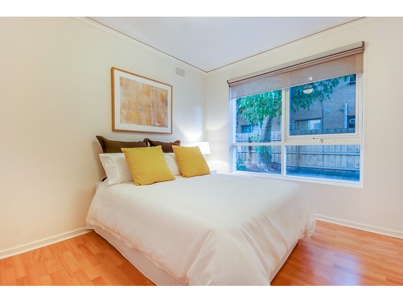 1/11 Poplar Grove, Carnegie VIC 3163