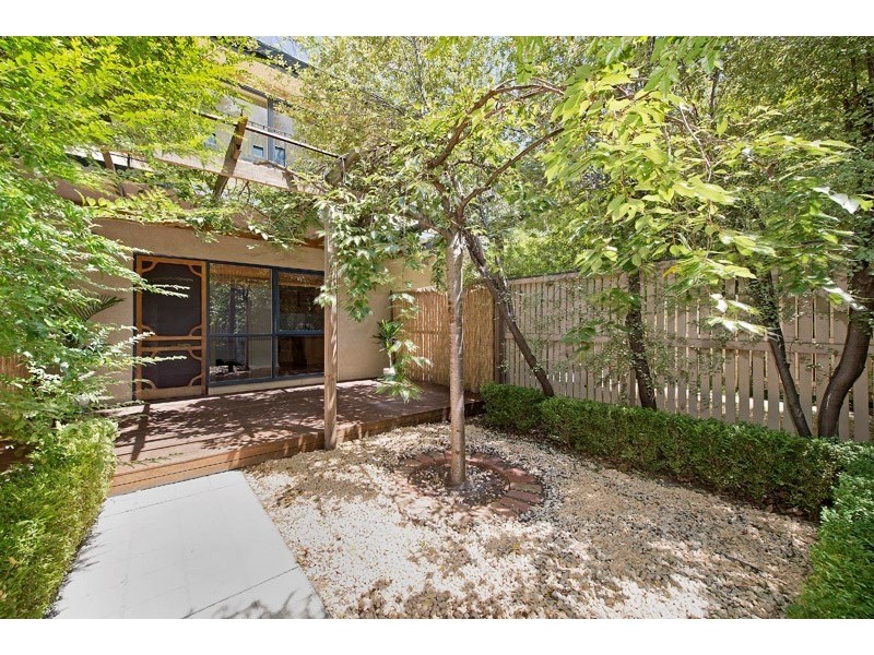 4/50 Lillimur Road, Ormond VIC 3204