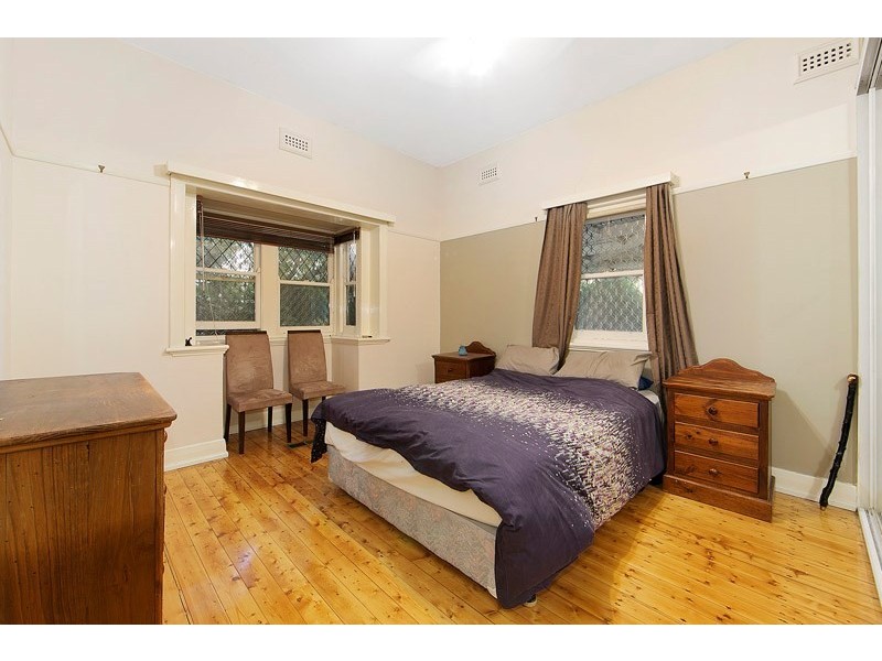 15 Poath Road, Murrumbeena VIC 3163