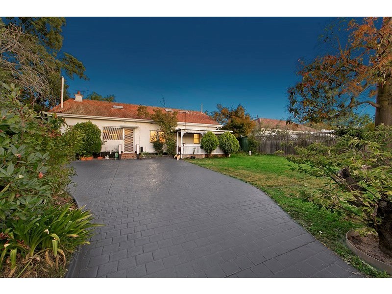 15 Poath Road, Murrumbeena VIC 3163