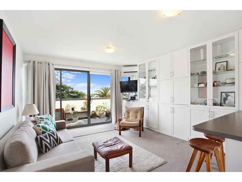 8/10-12 Woorayl Street, Carnegie VIC 3163