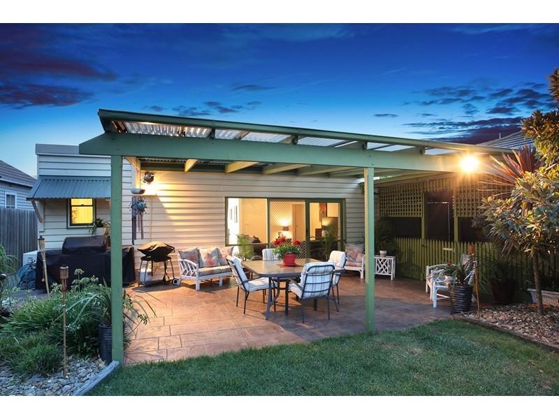8 Darling Street, Hughesdale VIC 3166