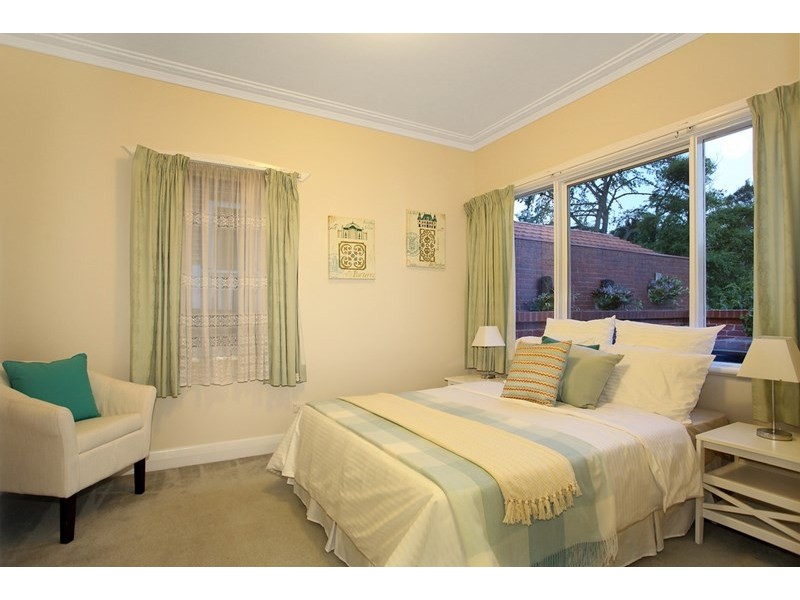 2 Astolat Avenue, Murrumbeena VIC 3163