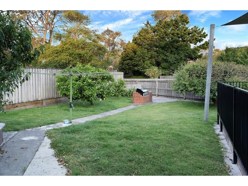 2 Astolat Avenue, Murrumbeena VIC 3163