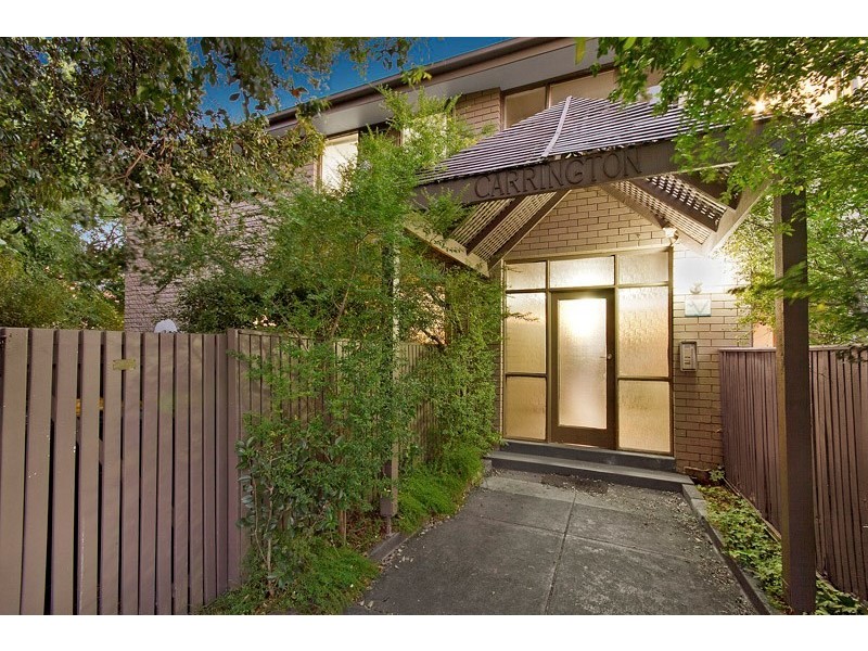 2/16 Jersey Parde, Carnegie VIC 3163