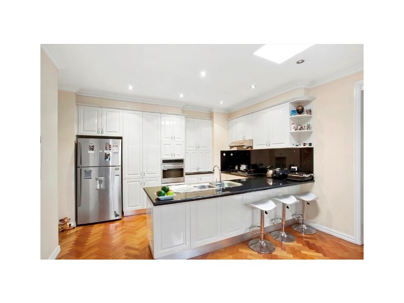 3/23 OAKLEIGH Road, Carnegie VIC 3163