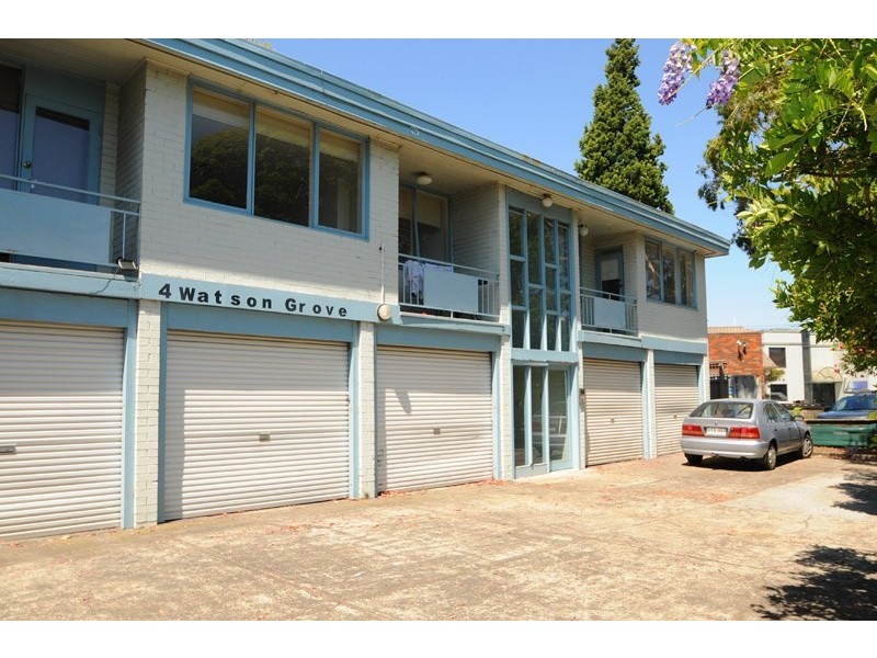 4/4 Watson Grove, Glen Huntly VIC 3163