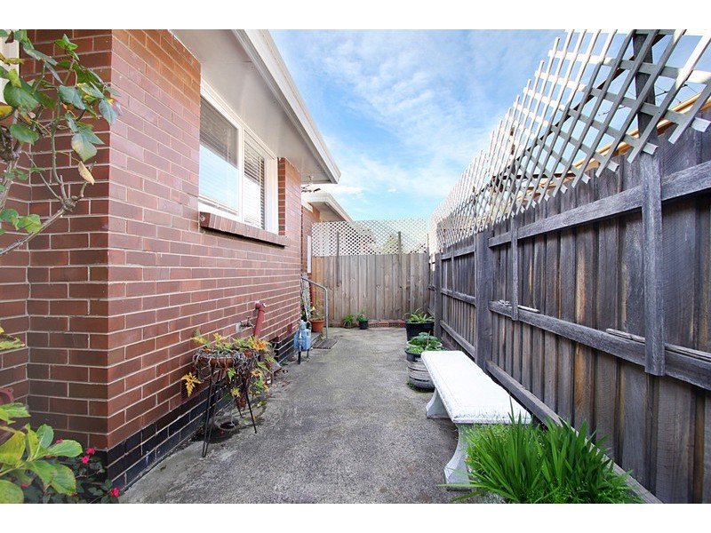 10/154 Grange Road, Carnegie VIC 3163