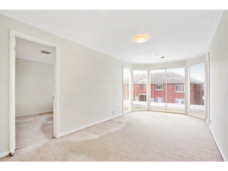 43-45 Kokaribb Road, Carnegie VIC 3163