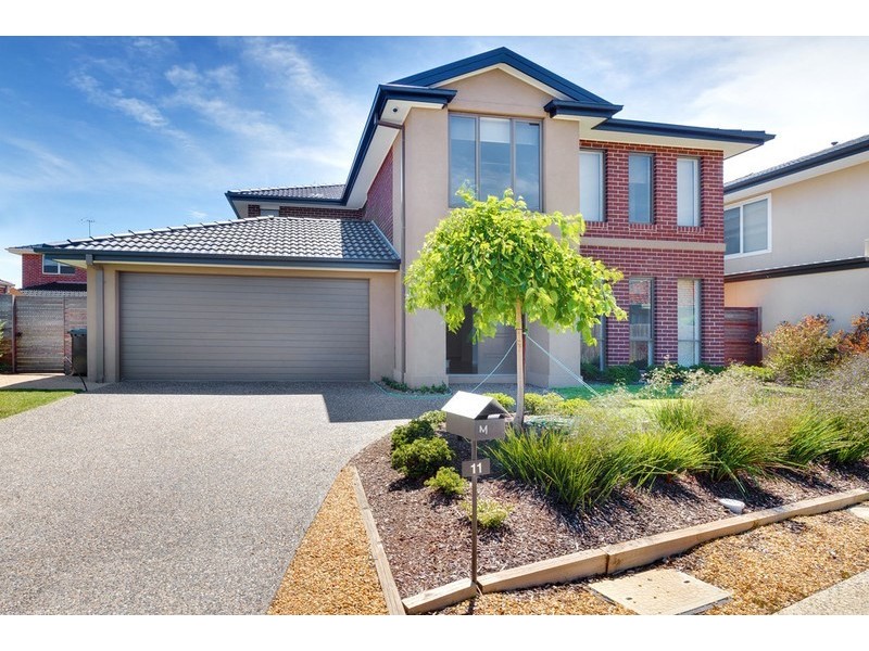 11 Ventnor Street, Chadstone VIC 3148