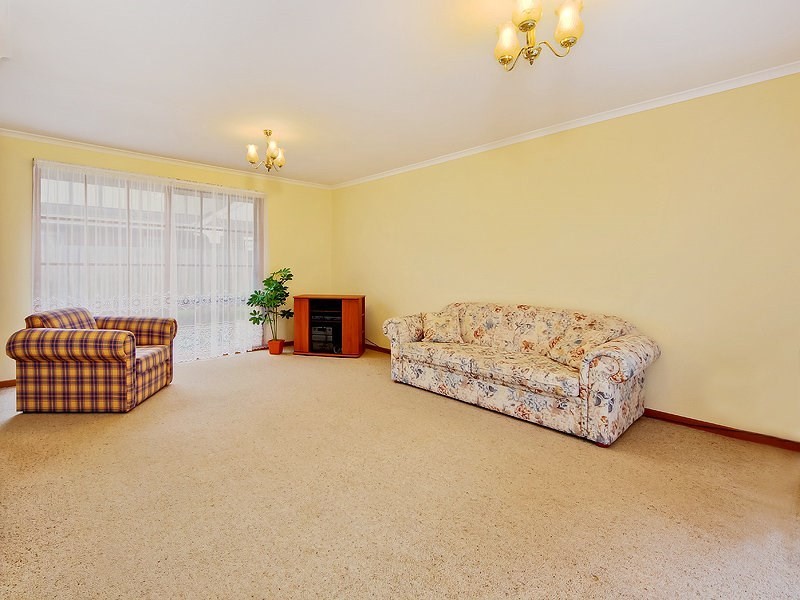 2/8 Marma Road, Murrumbeena VIC 3163