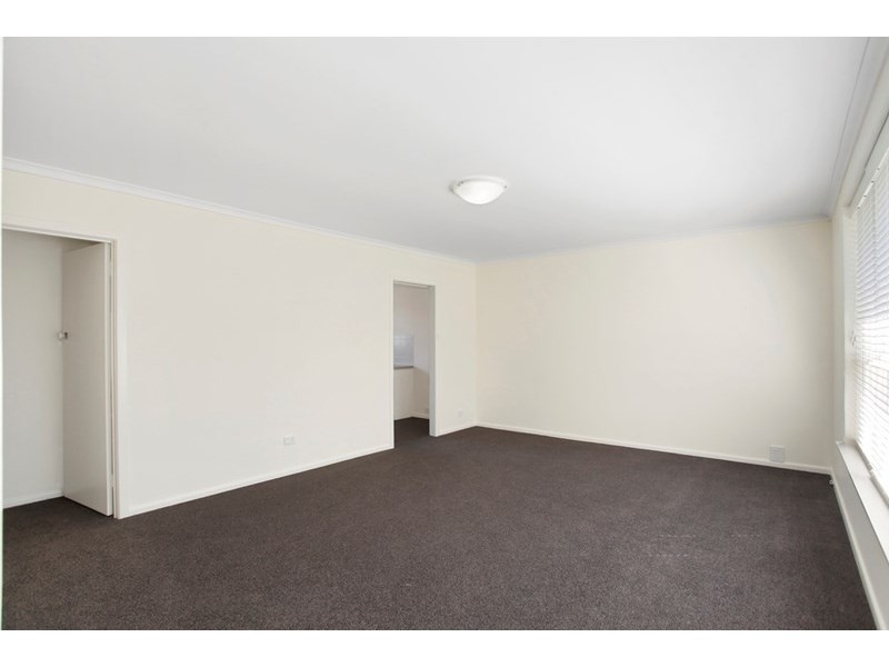 11/34 Maroo Street, Hughesdale VIC 3166