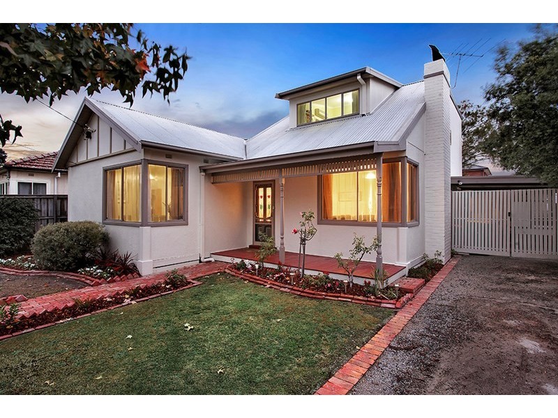 24 Dallas Avenue, Hughesdale VIC 3166