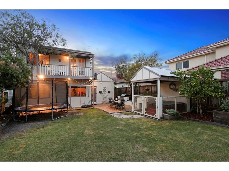 24 Dallas Avenue, Hughesdale VIC 3166