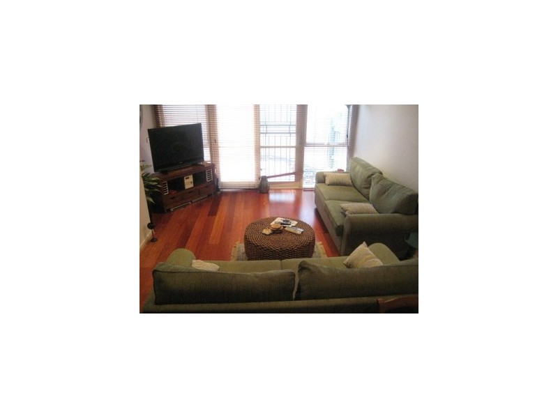 1/1385 Dandenong Road, Malvern East VIC 3145