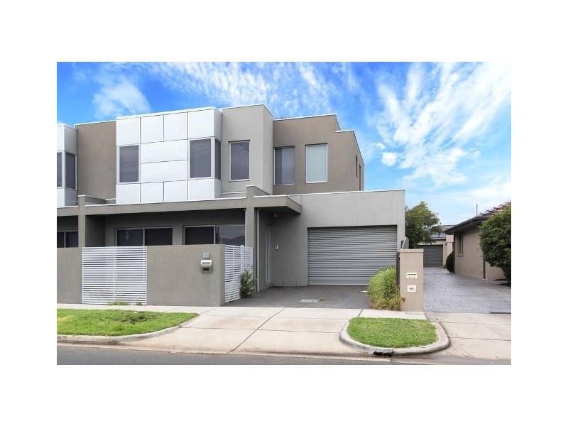14 Caleb Street, Bentleigh East VIC 3165