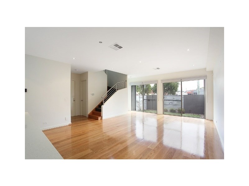 14 Caleb Street, Bentleigh East VIC 3165