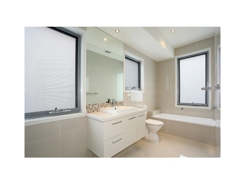 14 Caleb Street, Bentleigh East VIC 3165