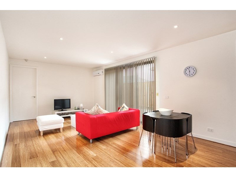 3/13 Rosstown Road, Carnegie VIC 3163