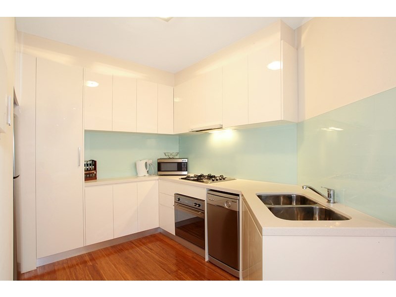 3/13 Rosstown Road, Carnegie VIC 3163