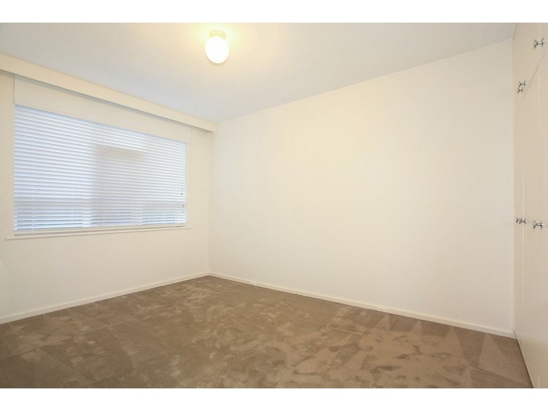 2/177 Oakleigh Road, Carnegie VIC 3163