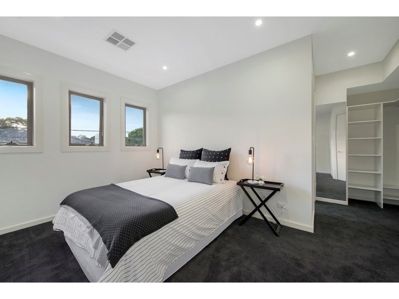 26 Fraser Street, Ormond VIC 3204