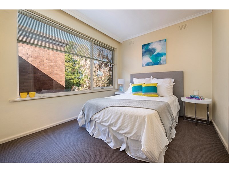10/2 Grandview Grove, Carnegie VIC 3163