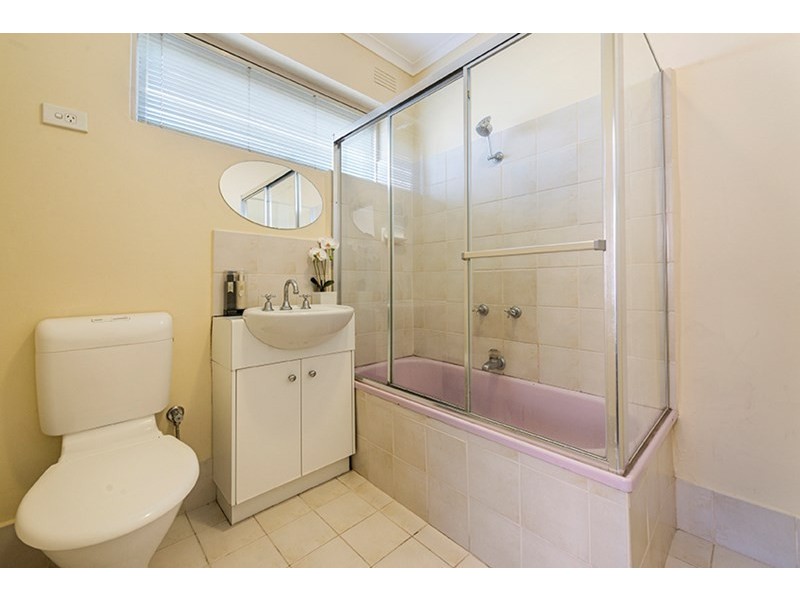 10/2 Grandview Grove, Carnegie VIC 3163