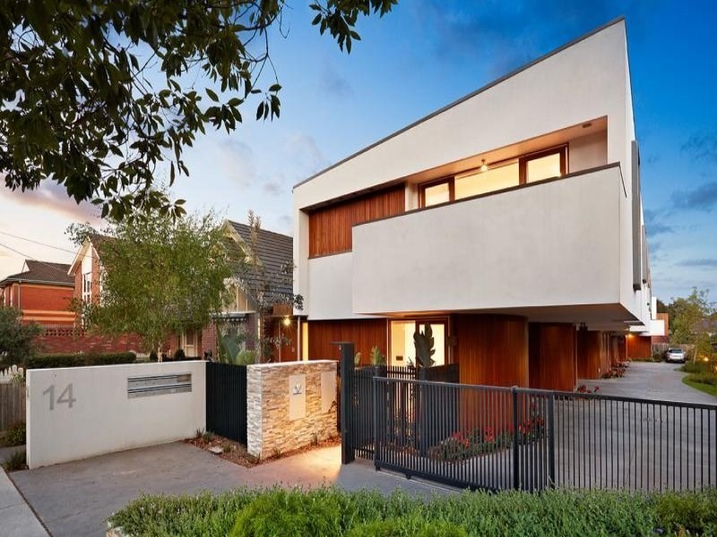 1/14 St Huberts, Carnegie VIC 3163