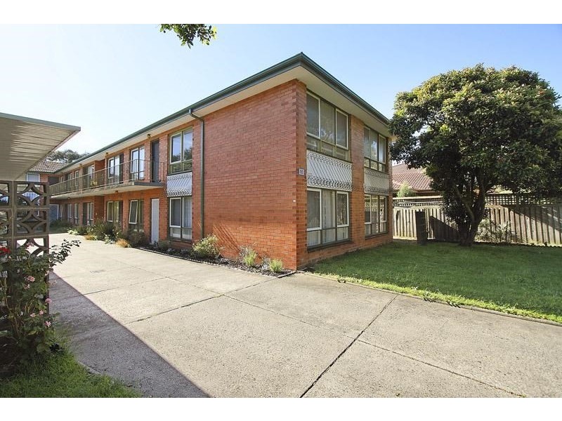 1/55 Mimosa Road, Carnegie VIC 3163