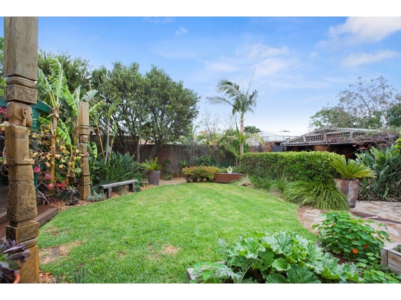 9 Camden Road, Hughesdale VIC 3166