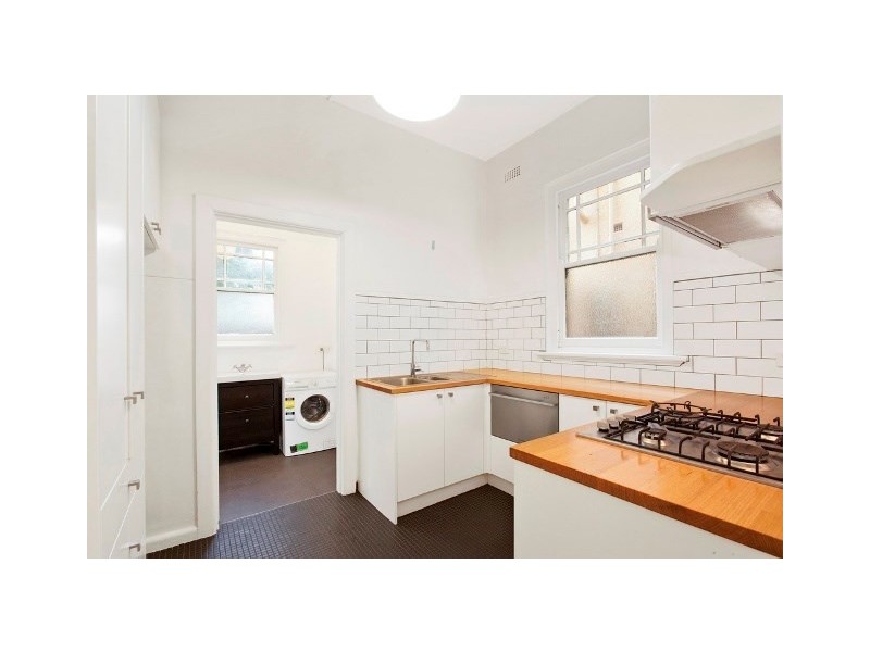 1/26 Mitford Street, St Kilda VIC 3182