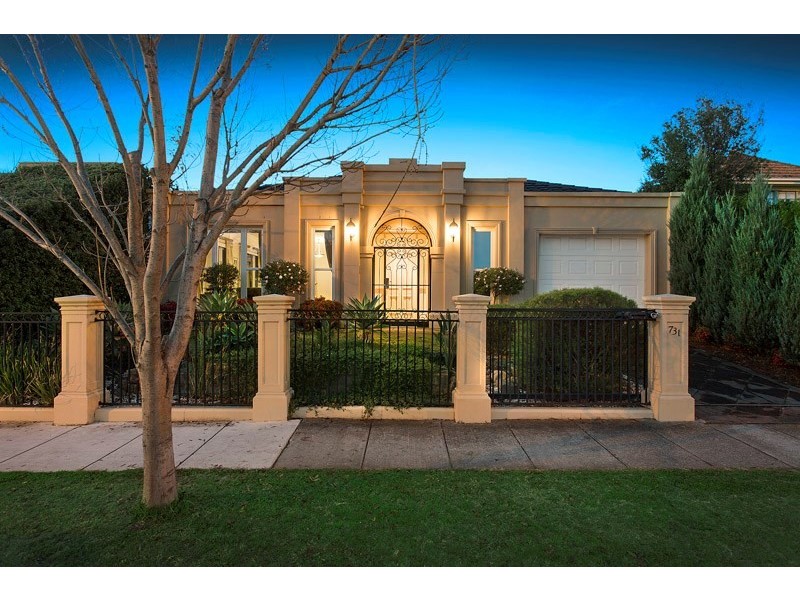 731 North Road, Carnegie VIC 3163