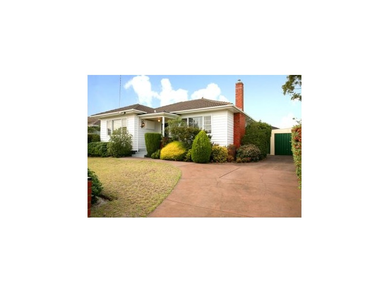 16 Lawson Street, Bentleigh VIC 3204