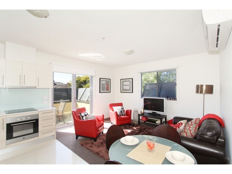 21/30 Lillimur Road, Ormond VIC 3204