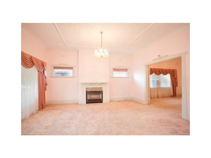 262 Hawthorn Road, Caulfield South VIC 3162