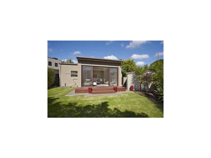 2 Plunket Street, Brighton East VIC 3187