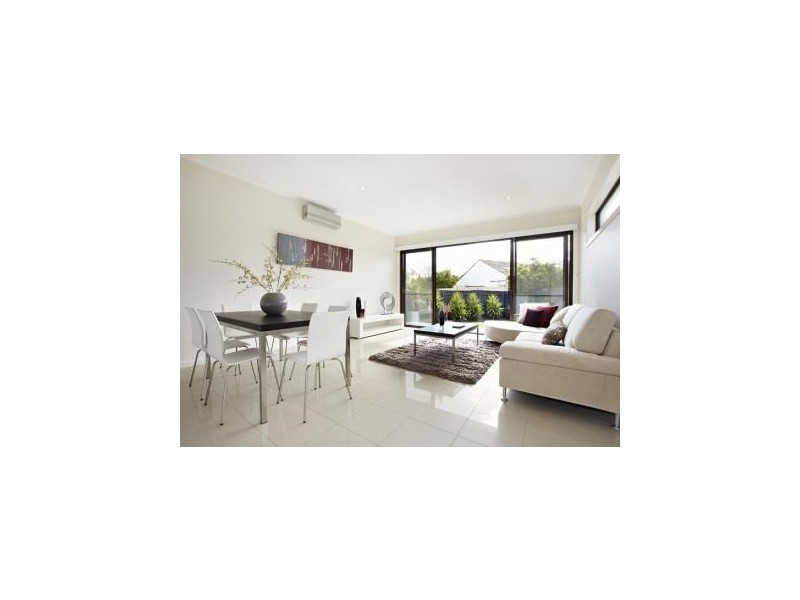 2 Plunket Street, Brighton East VIC 3187