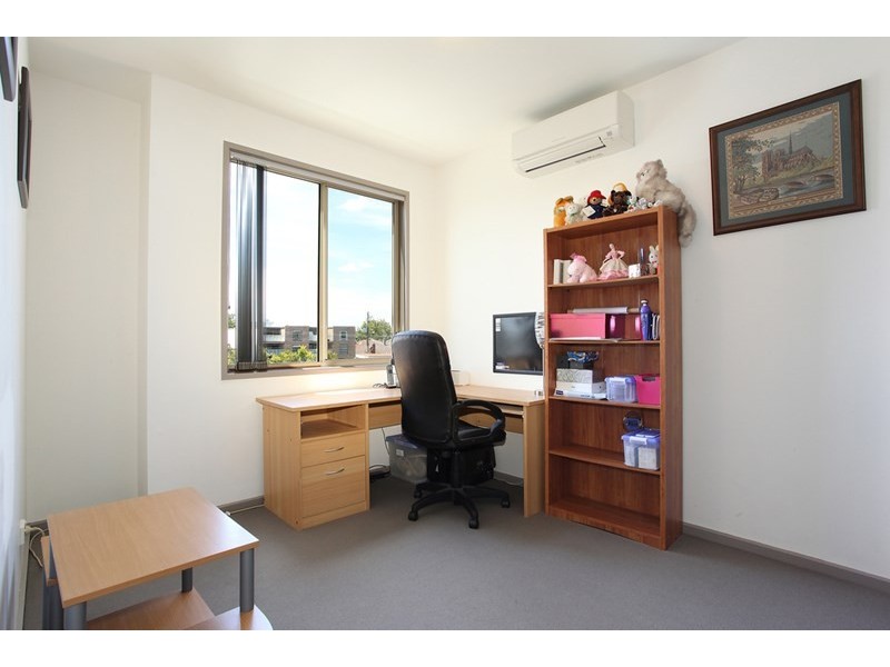 5/100 Poath Road, Hughesdale VIC 3166