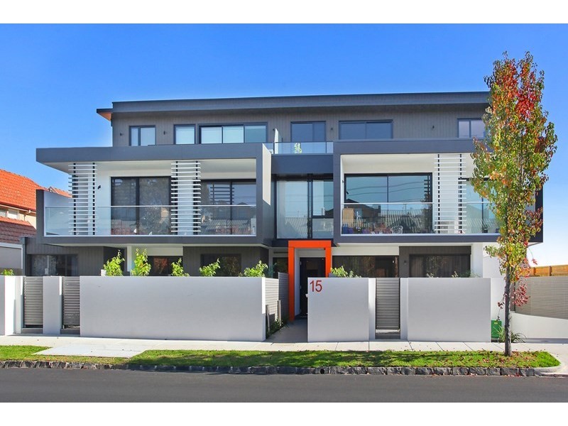 2/15 Manchester Grove, Glen Huntly VIC 3163