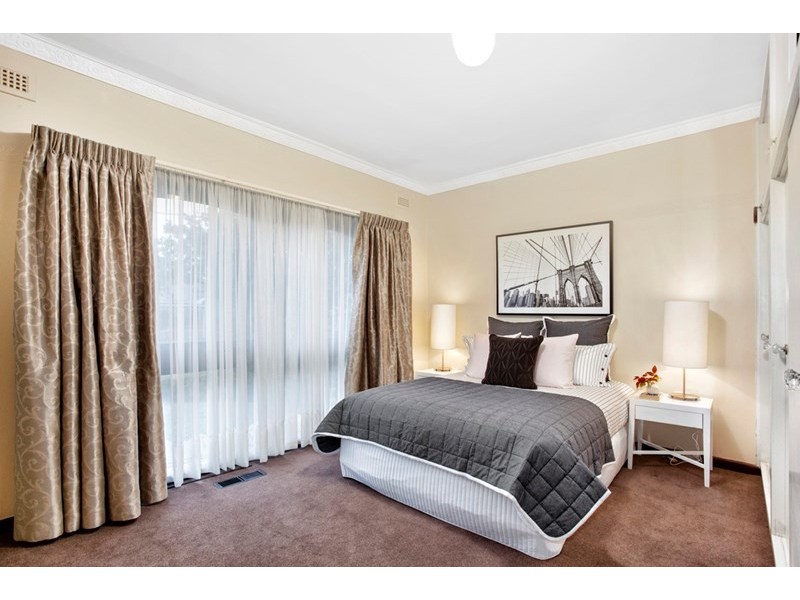 14 Grandview Grove, Carnegie VIC 3163