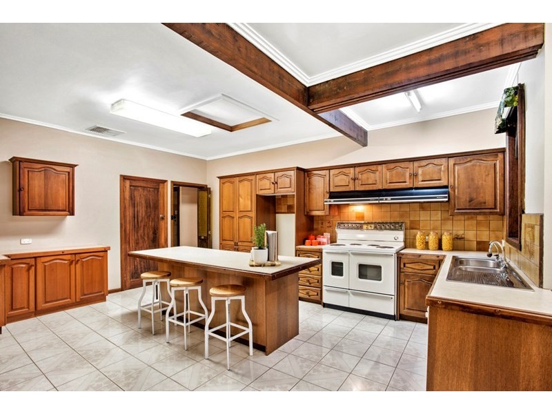 14 Grandview Grove, Carnegie VIC 3163